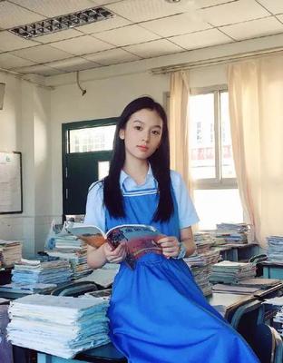 白小姐三期内必开一肖_: 脱颖而出的观点，难道不是一个新的启示吗？